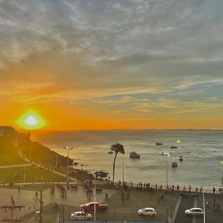 Apartamento No Farol Da Barra. Vista Deslumbrante Para O Mar! No Circuito Do Carnaval. Ao Lado Do Porto Da Barra ! Salvador Exterior photo